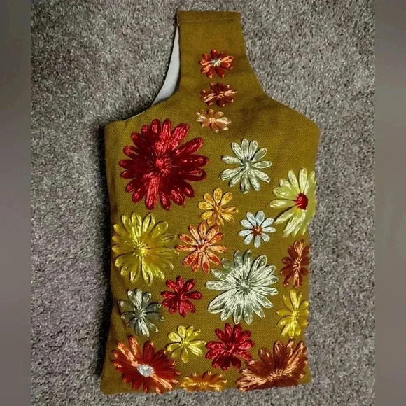 Handbags - Handmade Floral Arm Bag NWOT